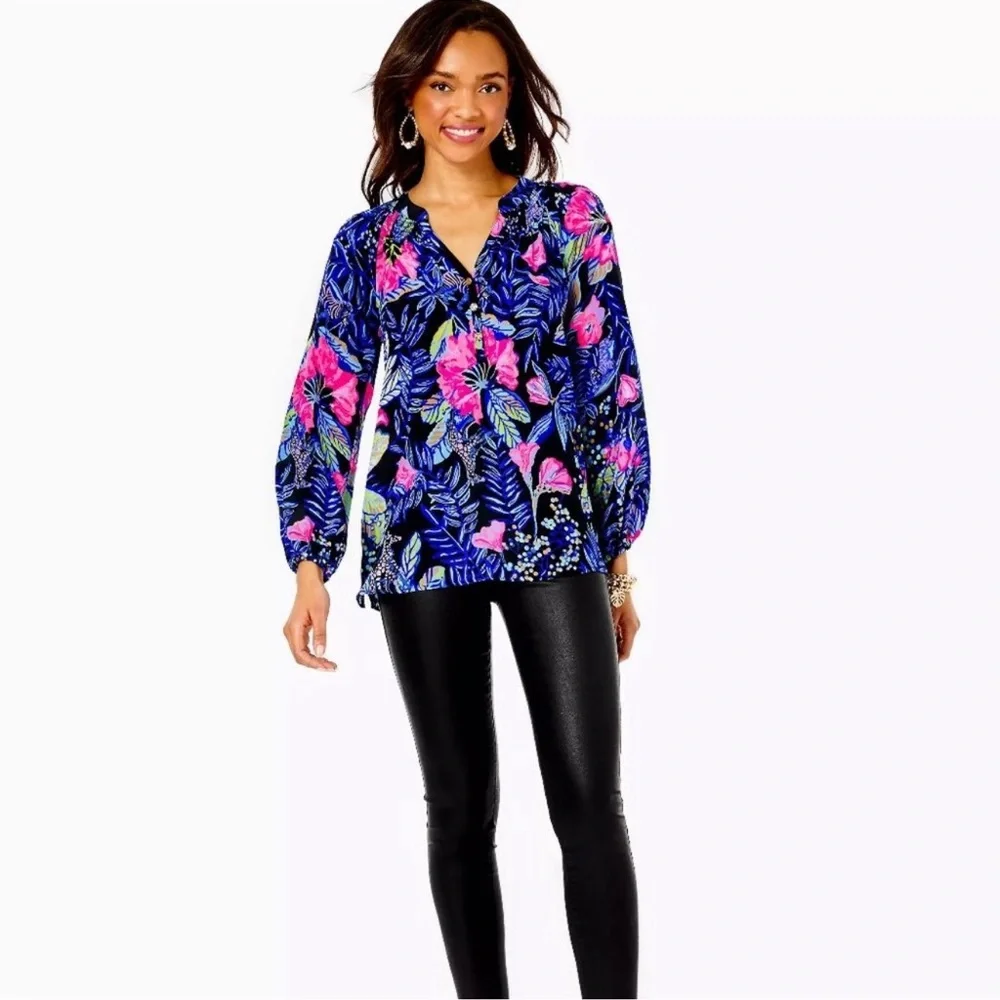 Lilly Pulitzer Elsa Top Size Medium - Picture 8 of 8